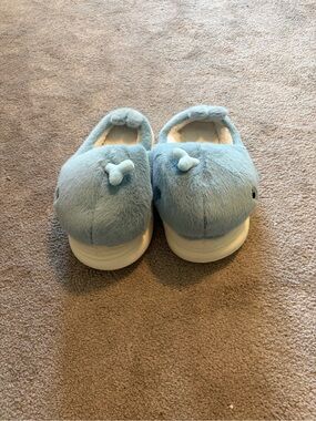Plush Blue Women's Slip-On Slippers